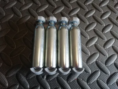 Heavy duty 12 gram co2 cartridge clip