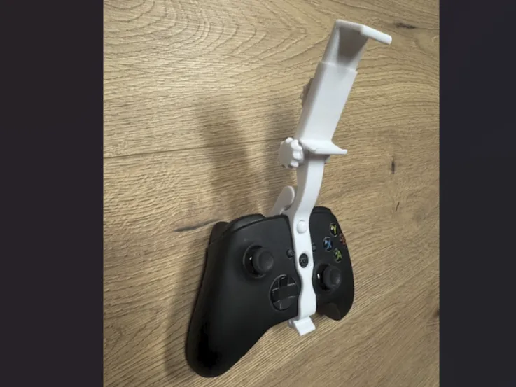 Xbox adjustable Phone mount 