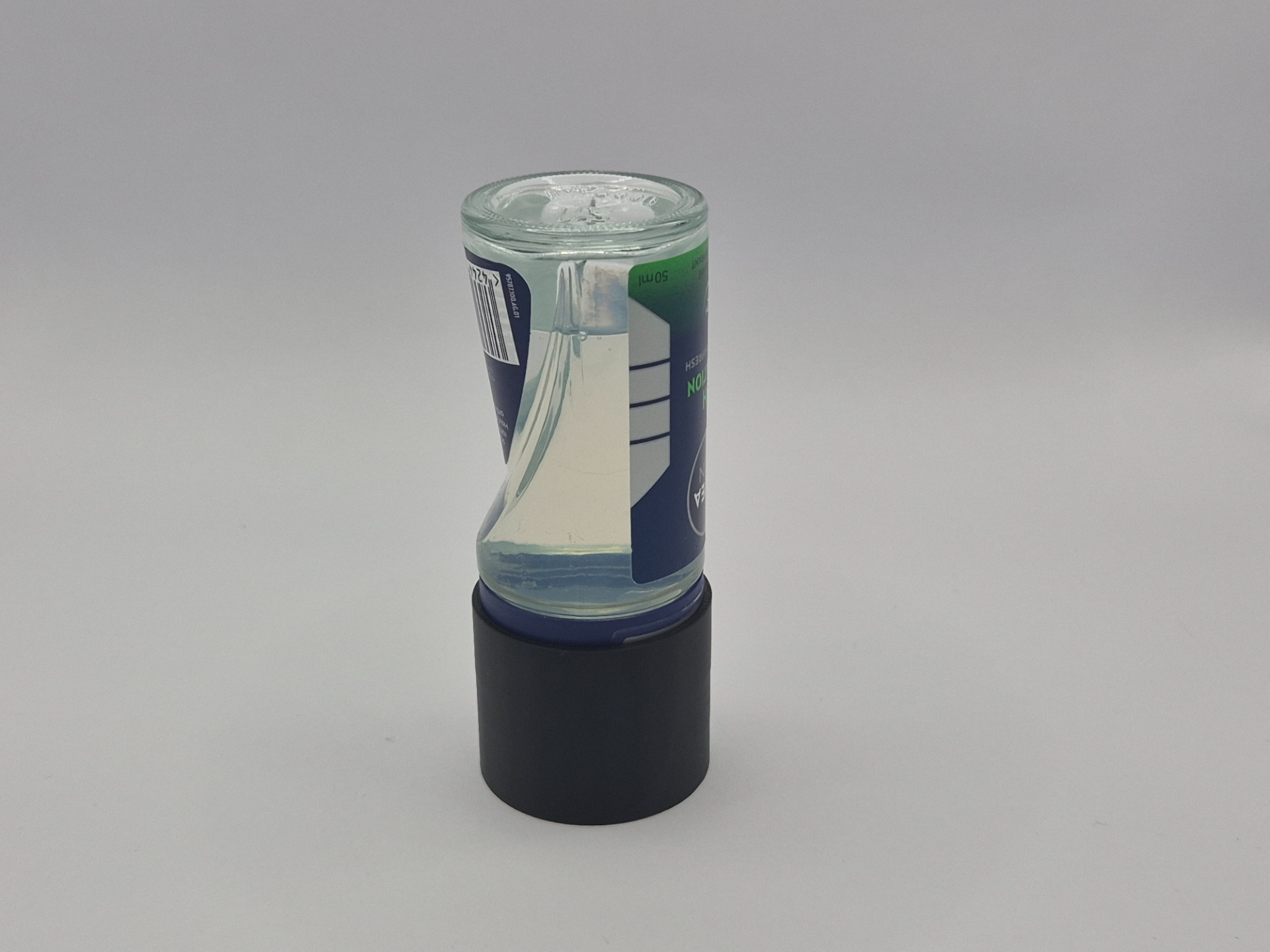 roll on deodorant holder / deo holder