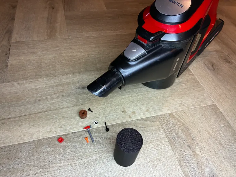 Brick vacuum cleaner adapter
