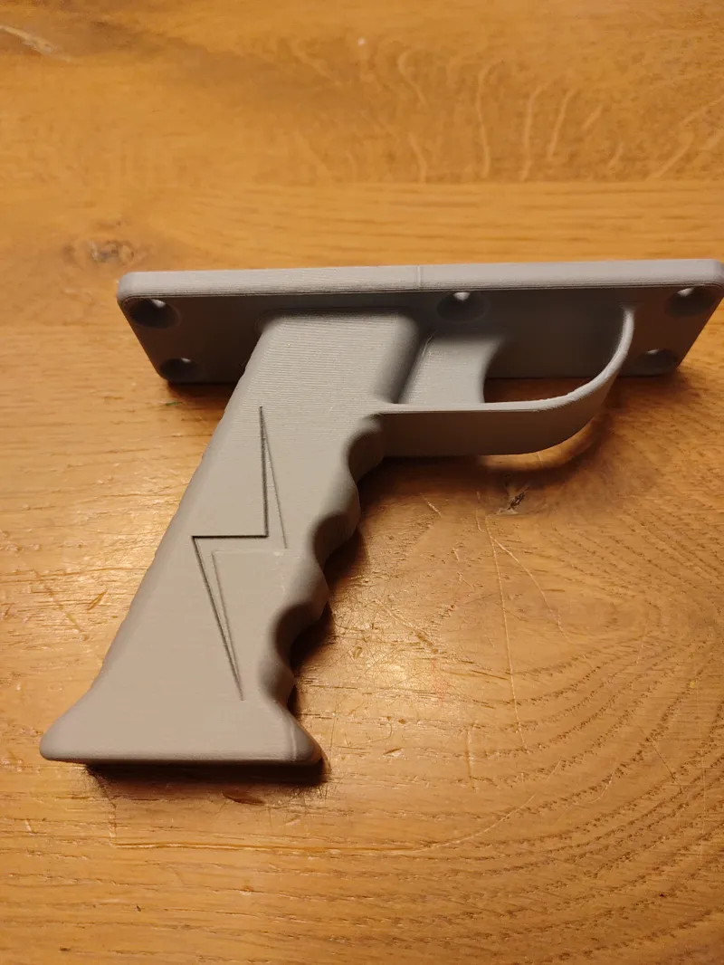 Pistol grip size s with mounting holes