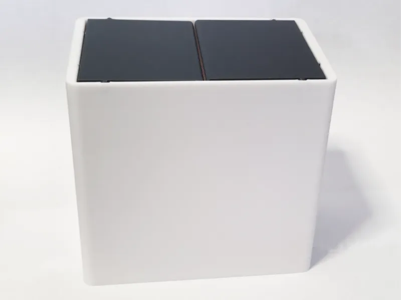 Self-Closing Trash Can – Clean & Hassle-Free! 
