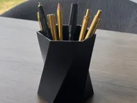 Geometric Twist Cup / Pen Holder – Modern Desk Organizer