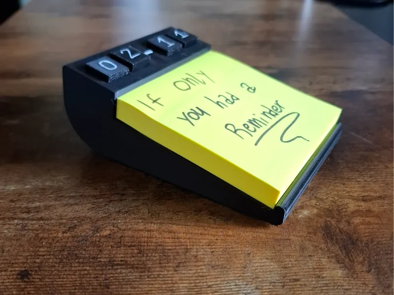 Post it holder (with calendar)