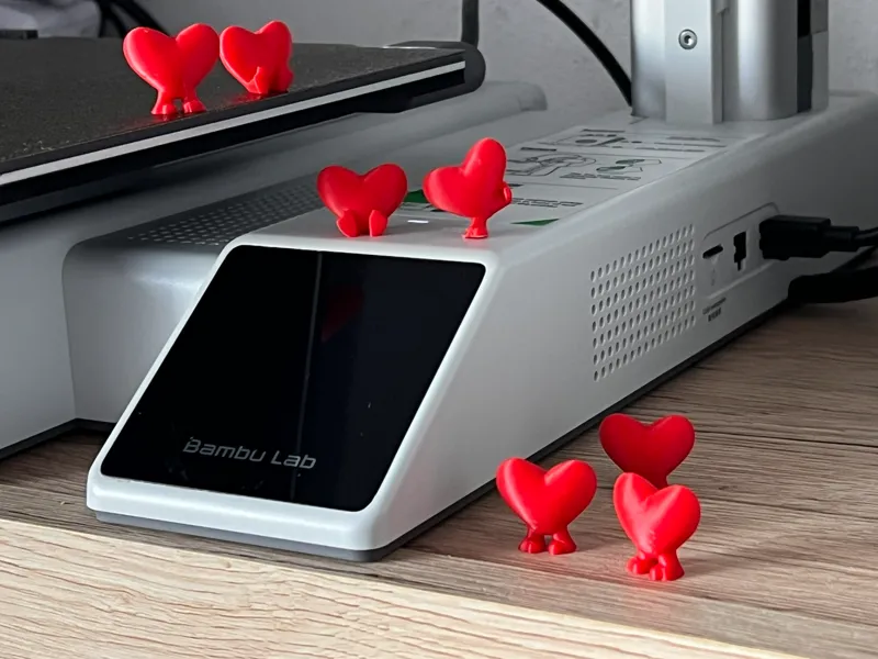 Little Lovely Hearts