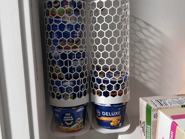 Distributeur de pots de Mac & Cheese