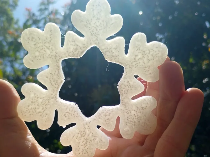Christmas Ornament Snowflake v1