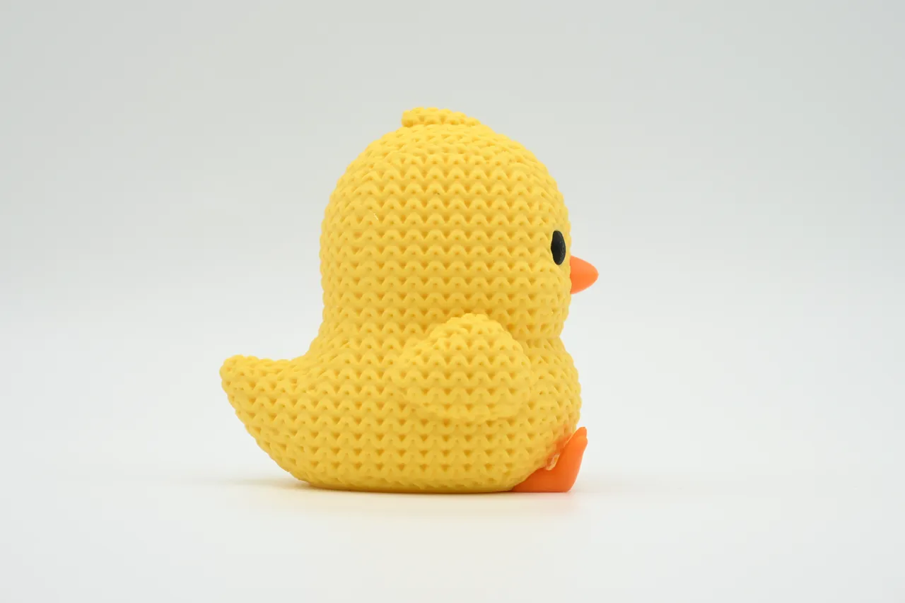 Knitted Chick view 3
