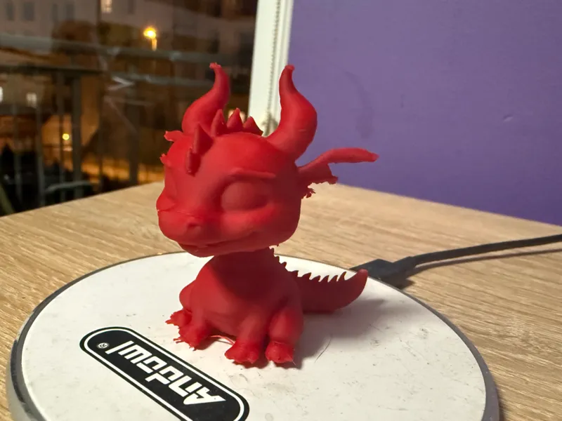 YET another cute dragon