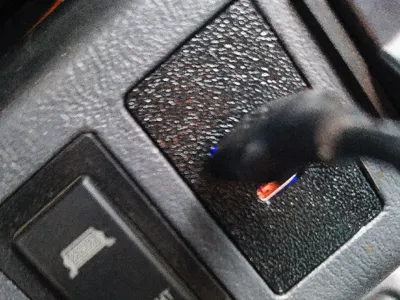 USB charger panel for Toyota RAV4 (XA10)