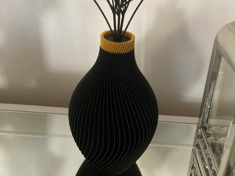 Two Colors Spiral Vase