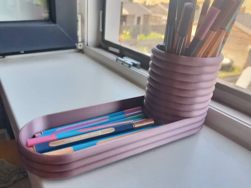 Ripple Pencil box