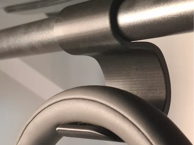 Headphone hanger for a pipe 19-21mm