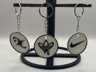 Llaveros de, Nike, Adidas y Estrella