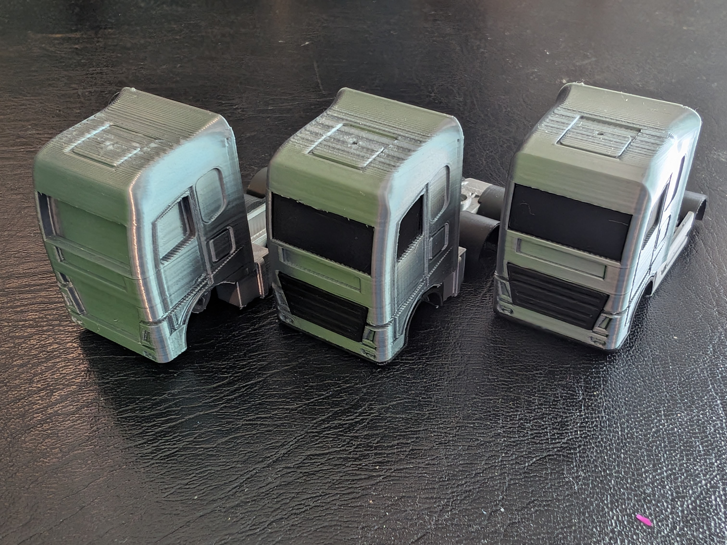 HO/1:87 scale modular sleeper euro cab  (NO AMS)