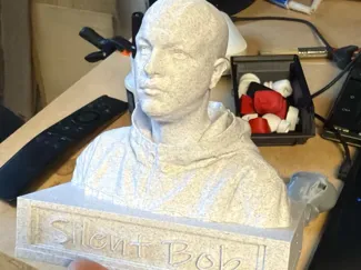 Busto Silent Bob