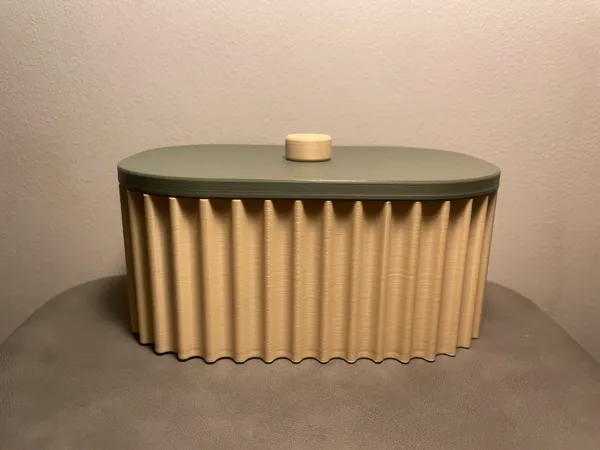 Boîte striée avec couvercle pour rangement