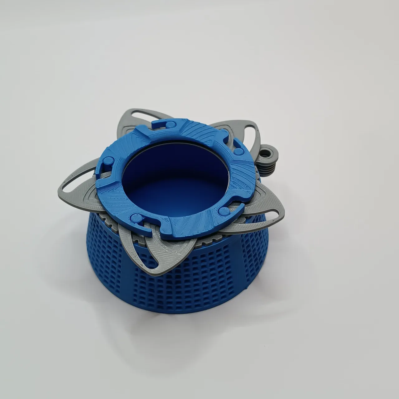 Mechanical Iris Container v1 - Fully 3d printable view 3