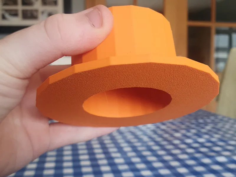 big top hat