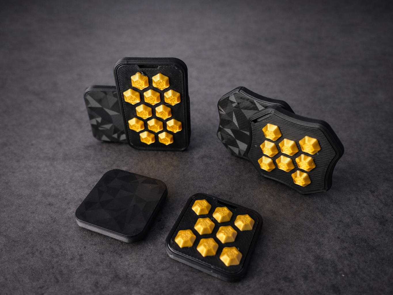 HexaSlide – Magnetic Slider Fidget (3 Shapes)