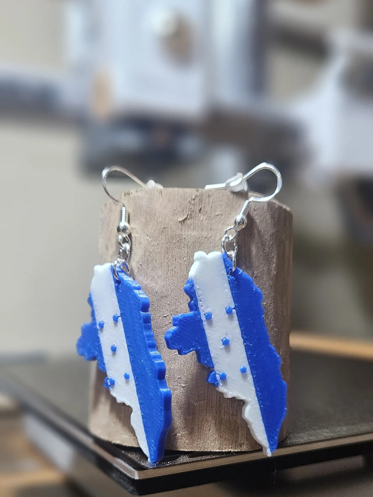 Honduras Flag Earrings view 3