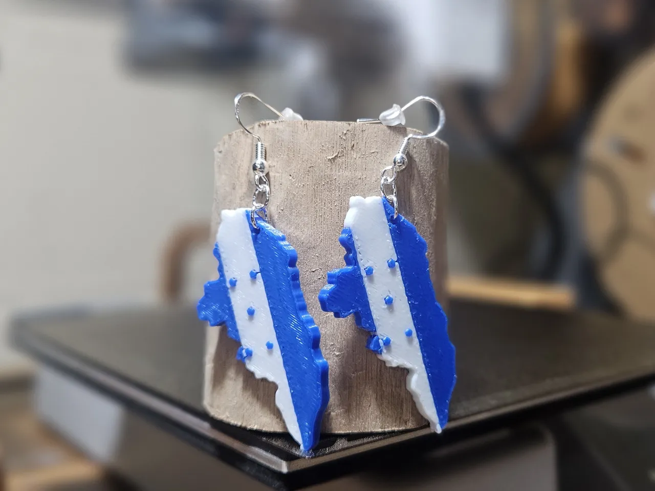 Honduras Flag Earrings view 4