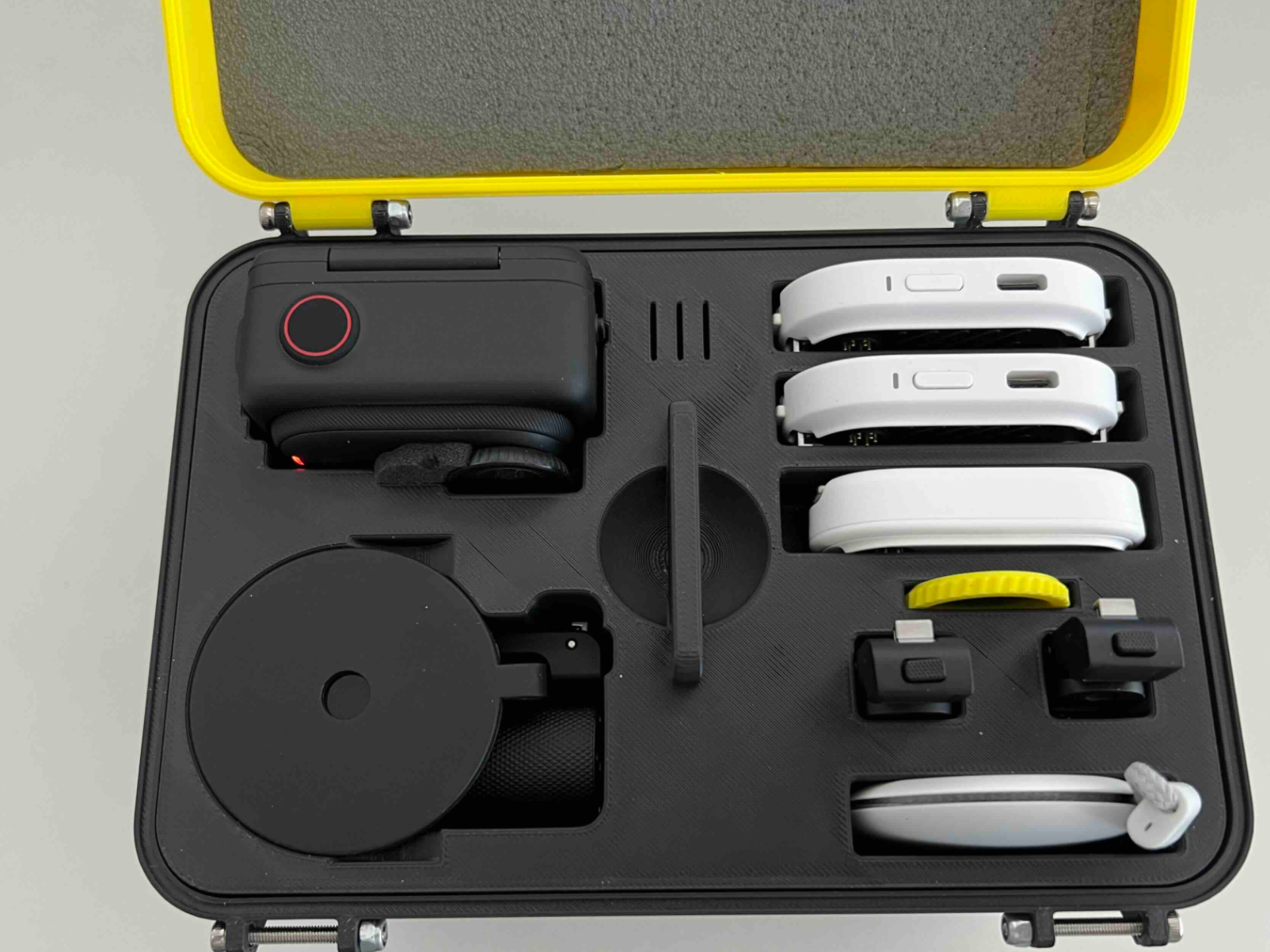Box Insta360 GO 3S