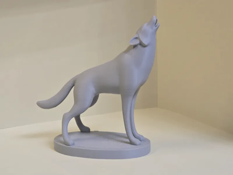 heulender Wolf Statue Figur