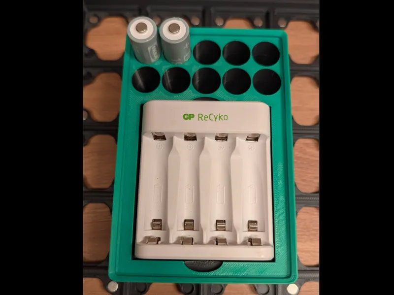 AA Battery Charger Gridfinity Bin