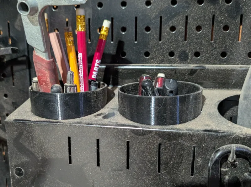 Wall Control Spray Can Holder Cup