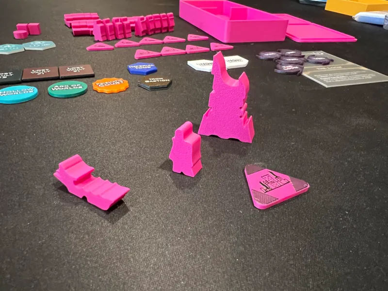 Arcs boardgame 5th player and Lost Vaults pieces
