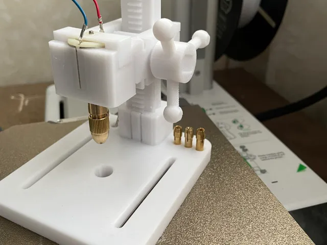 Compact drilling machine
