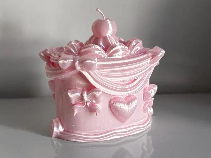 华丽的蛋糕首饰收纳盒 8cm cake case