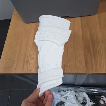 Letrero o emblema decorativo: Rüstung Paladin V1 - Arm oder Schienbein — vista de referencia 4