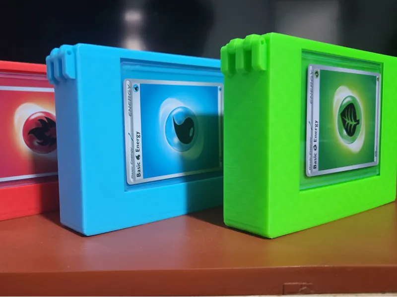 Slim TCG Deck Box con Top Loader