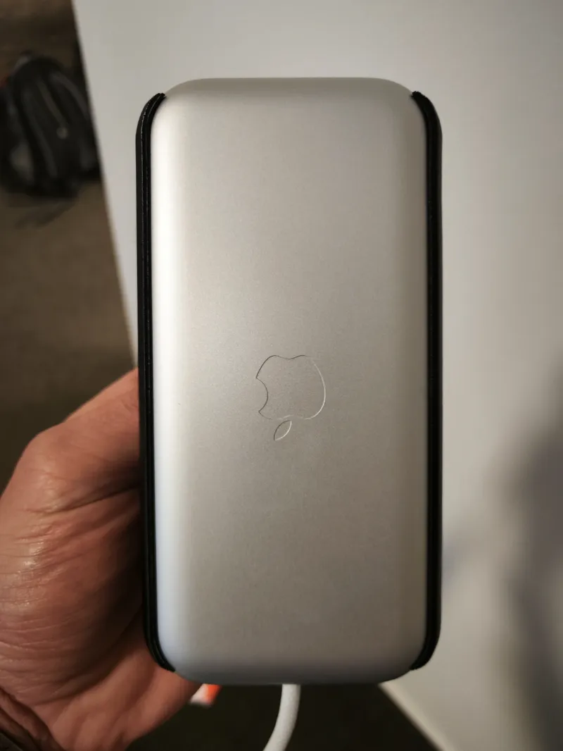 Apple Vision Pro Battery Pack belt holder