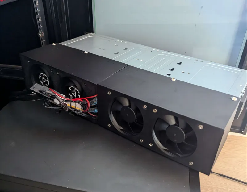 Fan Shroud For 12 Bay Hard Drive Cage