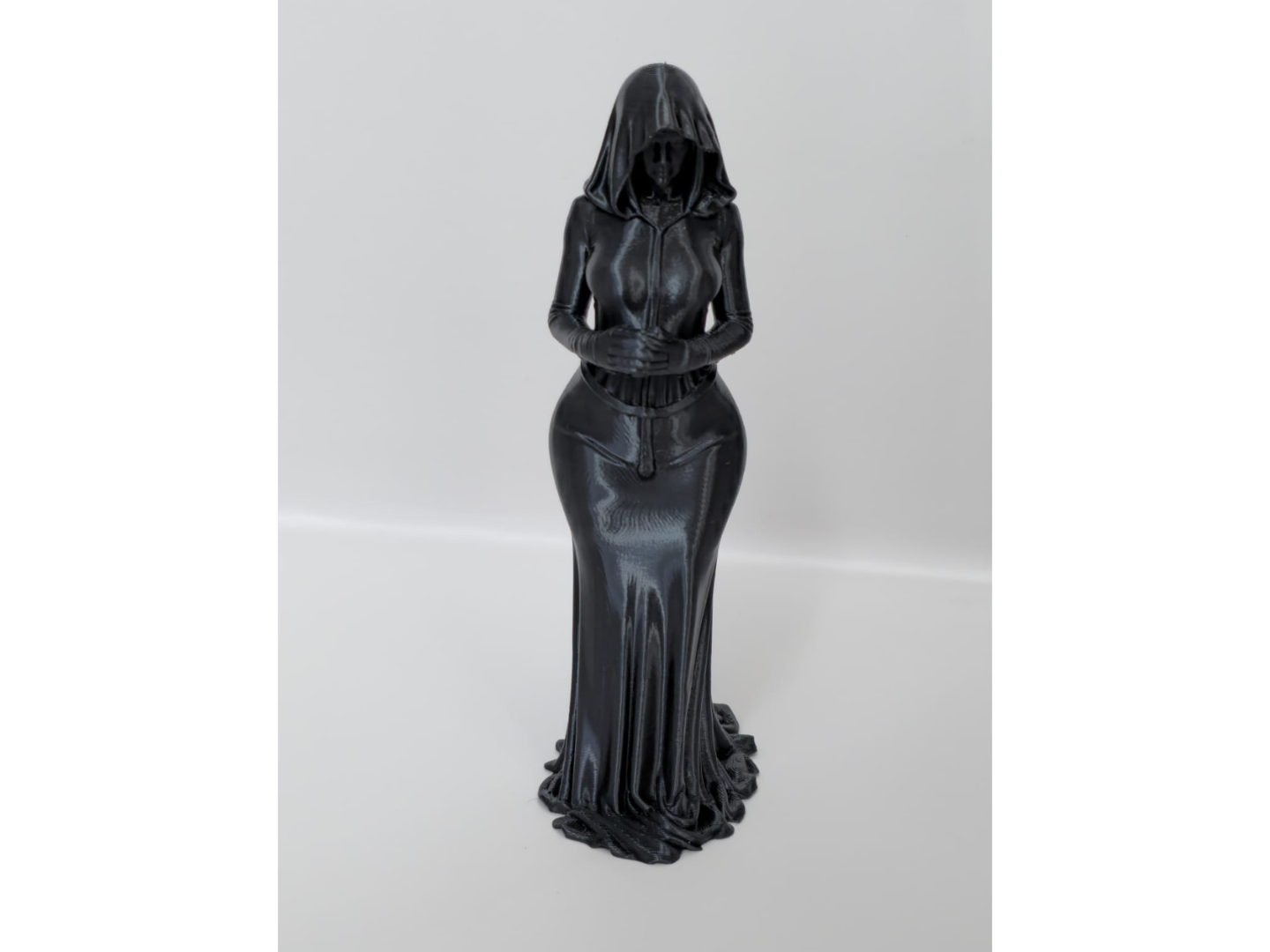 Gothic Muse – Silent Devotion Figurine