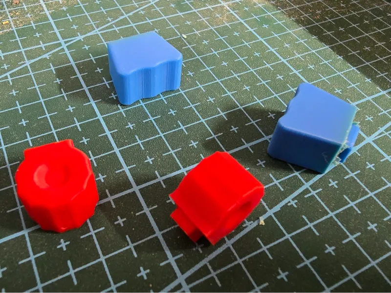 Honeycomb Echo Propeller and Mixture Knobs