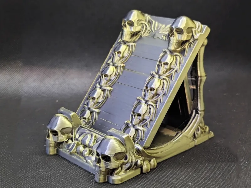 Gothic phone stand 02