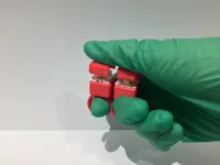 V1 Medium ring 2 clicker