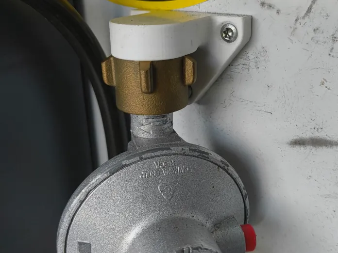 Wandhalter Gasdruckregler