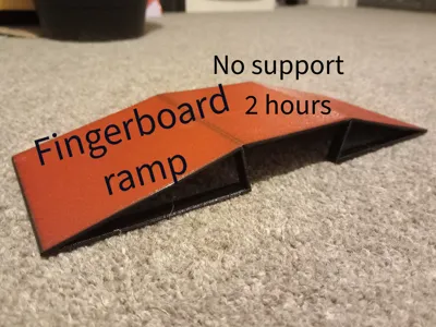 Fingerboard ramp