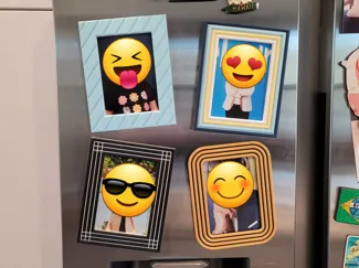 Magnetic Photo Frames - 3.5" x 5"