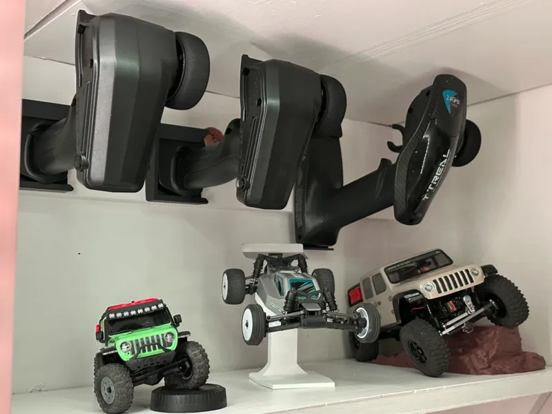 SLT2 Radio Wall Mount