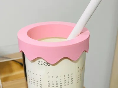 MUJI Acrylic Pen Holder with Calendar - Gap Dust Cover