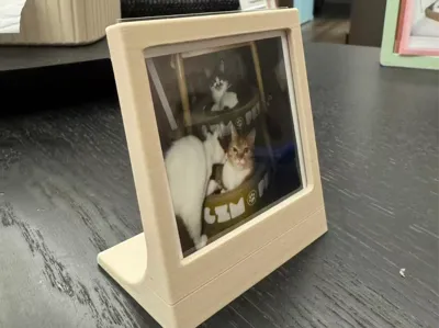 Instax SQ1 Photo Frame - Supports photo paper with protective sleeve insertion