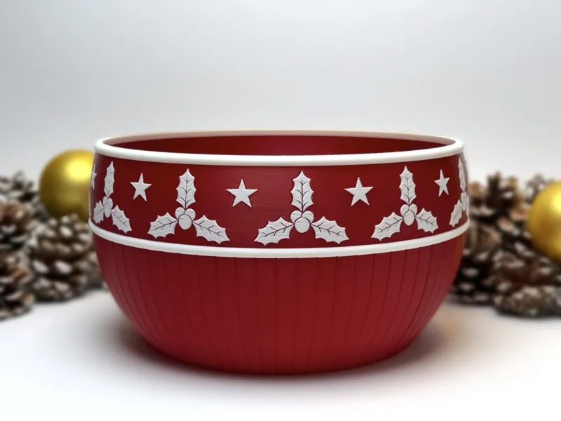 Christmas Bowl (holly leaves pattern)