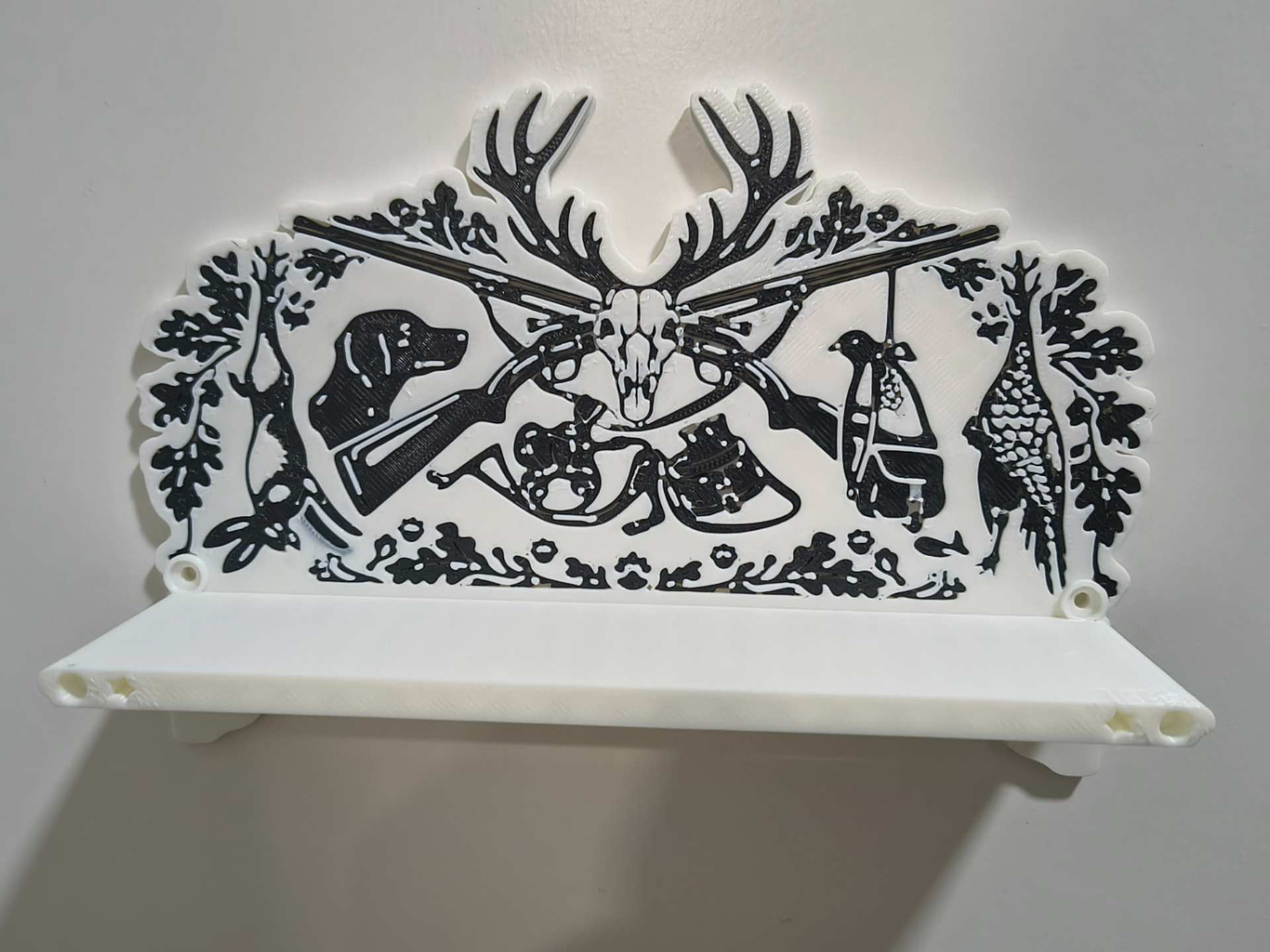 Hunting Wall Shelf – Classic Hunter Decor