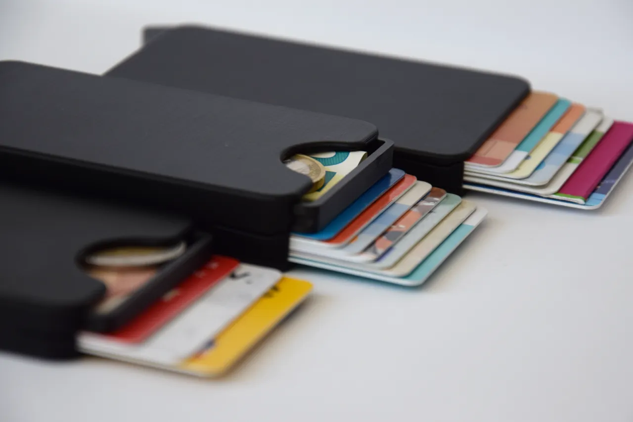 Slim Wallet (V6) - print in place view 2